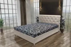 Gyémánt franciaágy bézs bőr és fabia mintás szövet