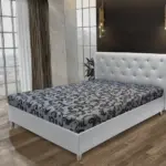 Gyémánt franciaágy fehér bőr és fabia mintás szövet