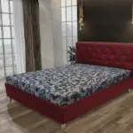 Gyémánt franciaágy ódon borvörös és fabia mintás szövet