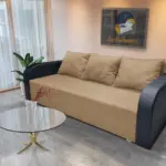 Joli ágyneműtartós ágyazható kanapé bőr kar világos fahéj szövet