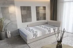 Elefántos saroktámlás heverő ágyneműtartóval ezüst serlegszürke