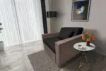 Mama ágyneműtartós fotelágy pasztell taupe fekete színben