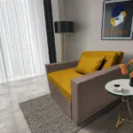 Mama ágyneműtartós fotelágy pasztell taupe őszarany színben